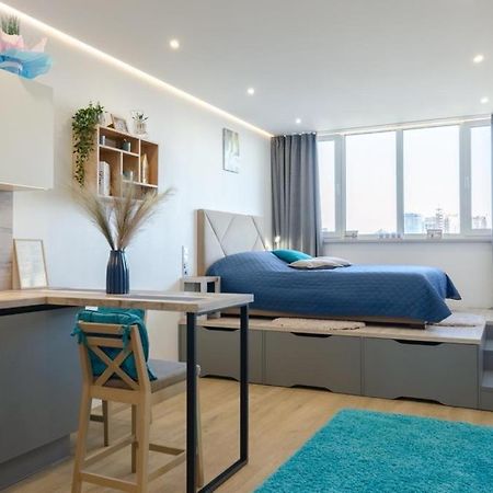 Ferienwohnung Mini-Smart 1 Kiew Exterior foto